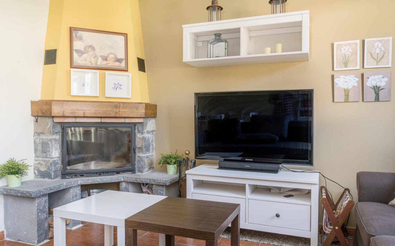Casa Collarada Confort Villanua Ngoại thất bức ảnh